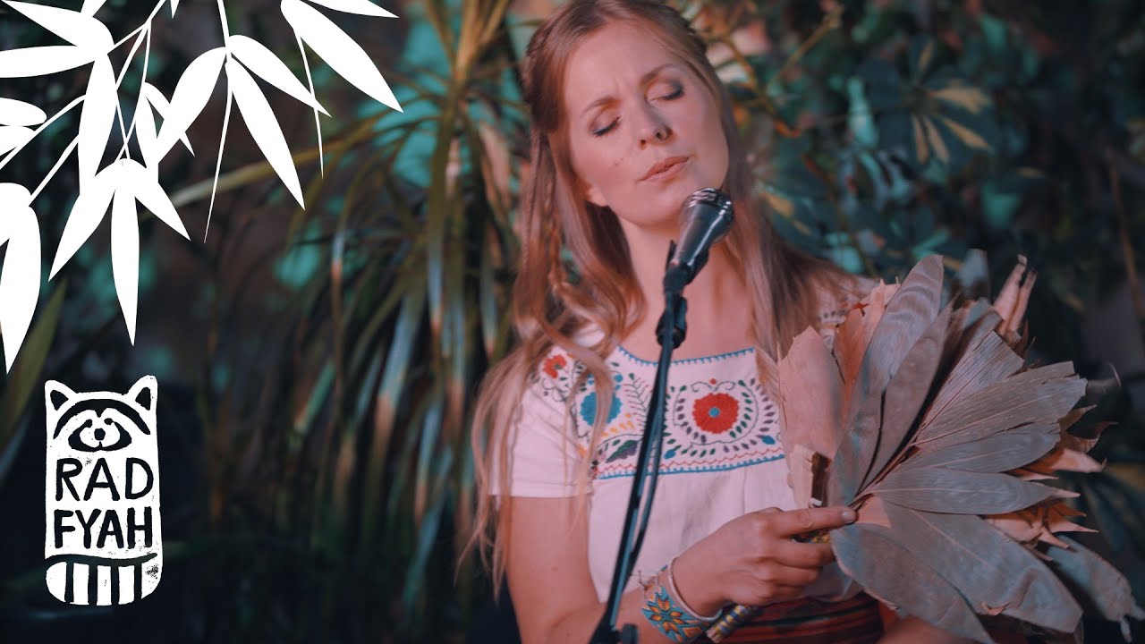 Curawaka — sacred music artist performing live